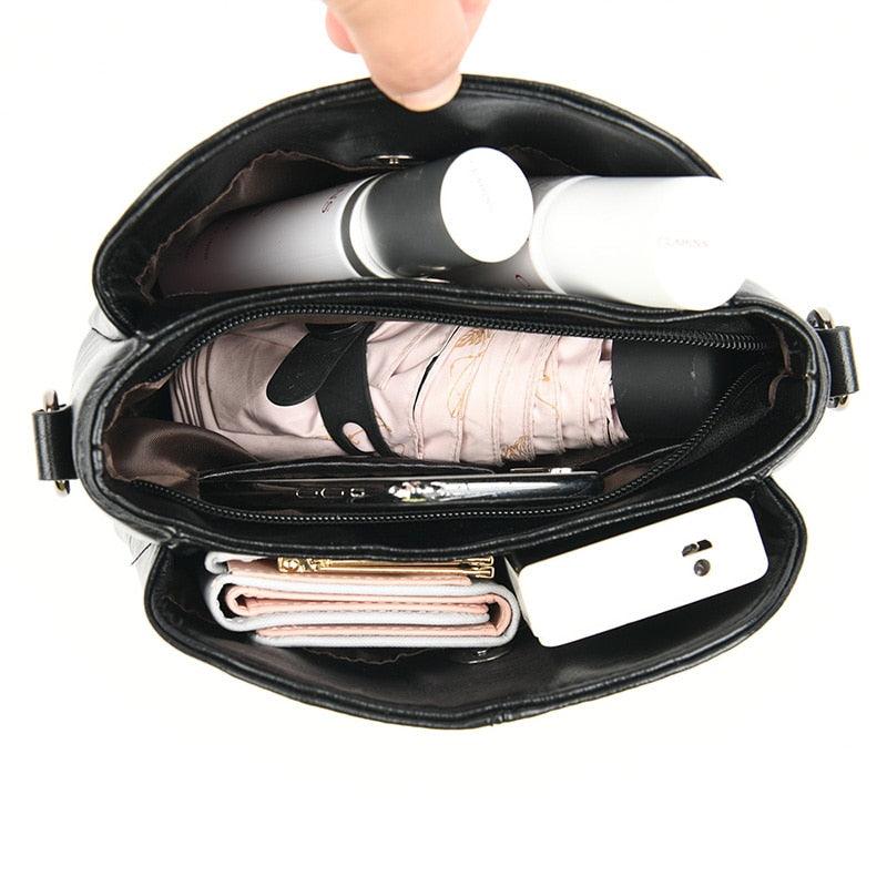 Bolsa Feminina de Couro Leisure